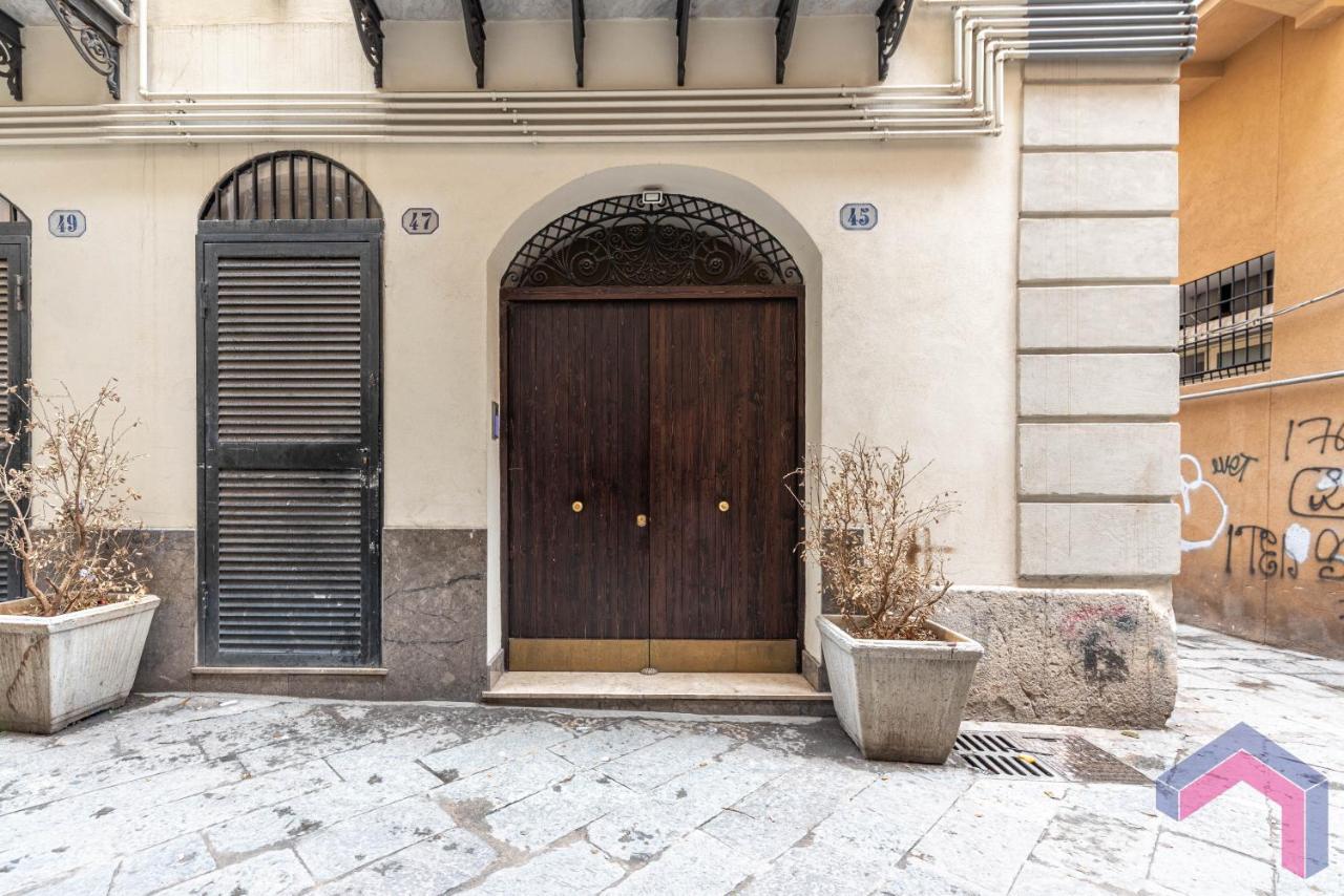 Appartamento In Pieno Centro I Mori E Le Dame Palerme Extérieur photo