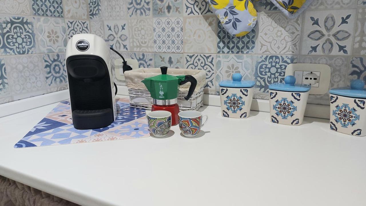 Appartamento In Pieno Centro I Mori E Le Dame Palerme Extérieur photo