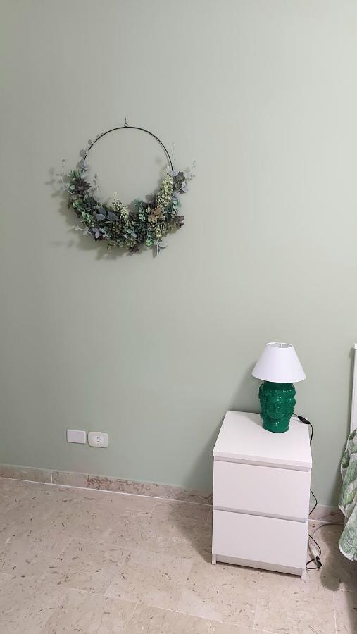 Appartamento In Pieno Centro I Mori E Le Dame Palerme Extérieur photo